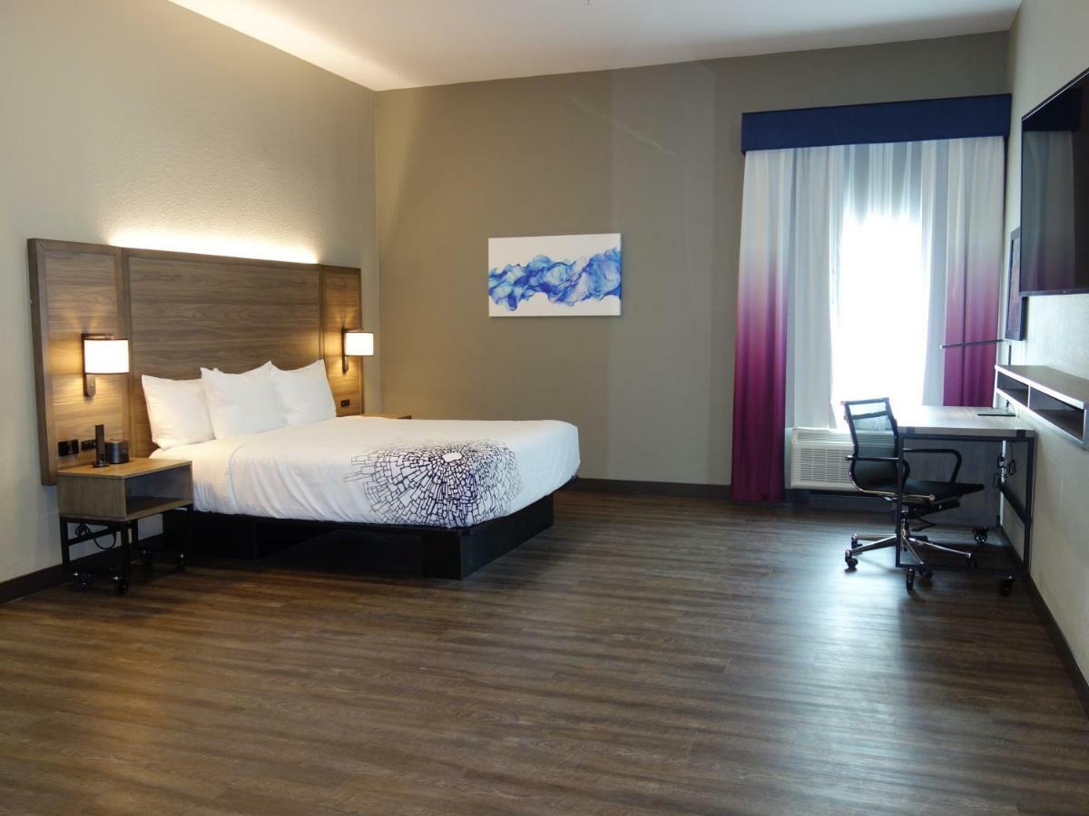 La Quinta By Wyndham Alamo City Hotel 3*